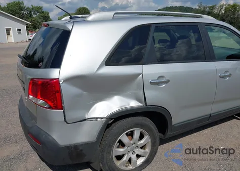2013 Kia Sorento Lx V6 из США, поврежденный, VIN 5XYKTDA21DG336196